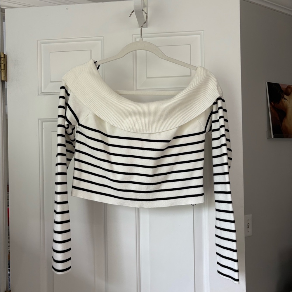 Forever 21 Cream Ribbed Sweater
